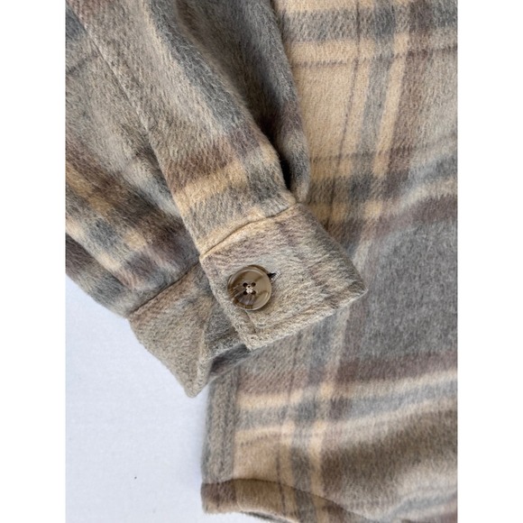 Thread & Supply Grey Tan Plaid Flannel Shacket XL Oversized Button Up Jacket - Picture 5 of 10